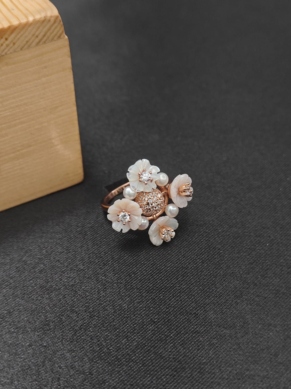 Pearl Blossom Elegance Ring